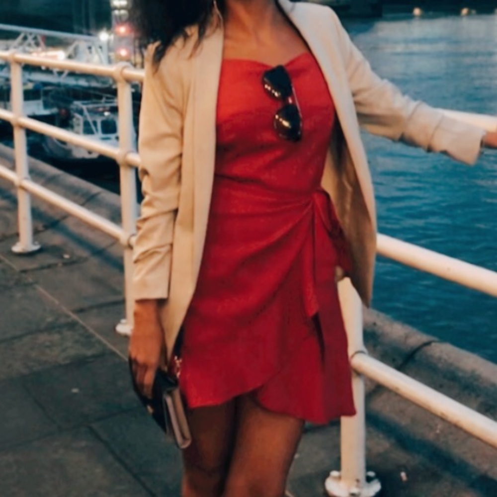 Red tie dress